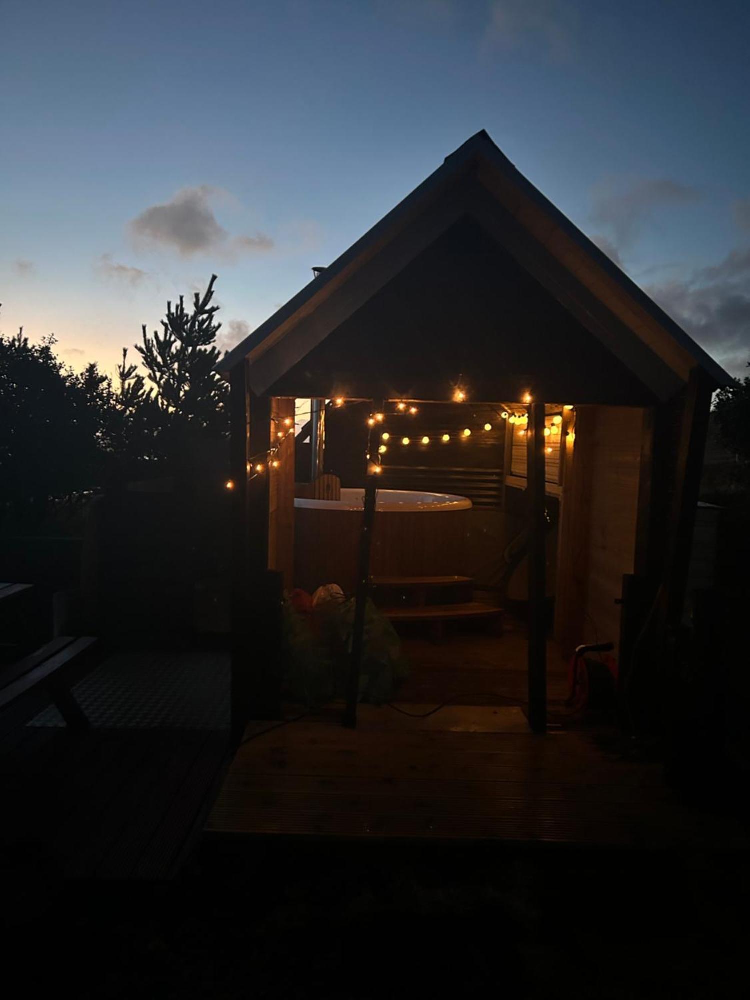 Sundown Cottages Leurbost Exteriör bild
